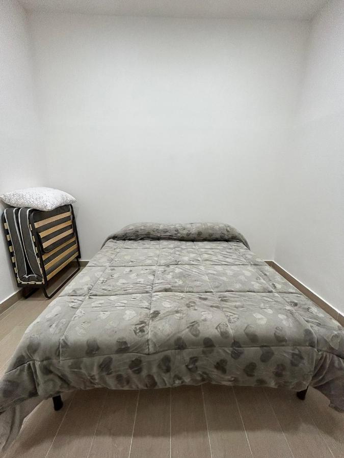 Апартаменты House Vicolo Longo 35 Неаполь Экстерьер фото